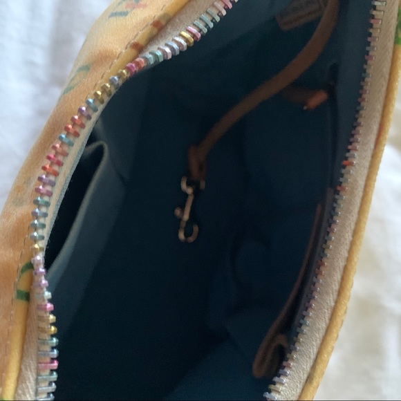 dooney and bourke bucket bag purse - Picture 3 of 4